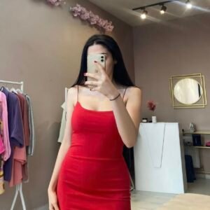 Kırmızı Askılı Elbise